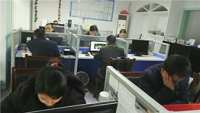 晗光戰(zhàn)士春節(jié)前夕激情奮戰(zhàn)，促項目完美收官